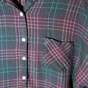 Aeropostale Cropped Plaid Top